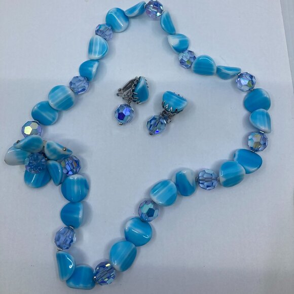 Vtg ALICE CAVINESS ? blue moulded glass  pie crust setting earrings necklace - Picture 1 of 5